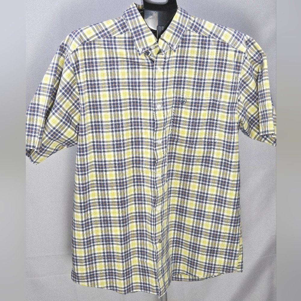 Ariat‎ Pro Series Plaid Button Down Westerncore Short Sleeve, Size Large